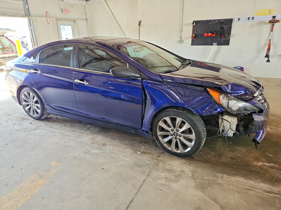 2012 Hyundai VIN 5NPEC4AC0CH409717 COPART salvage auction — FRONT END, KY - CERT OF TITLE-SALVAGE, sold $600 on 2026-07-27 (photo 4)