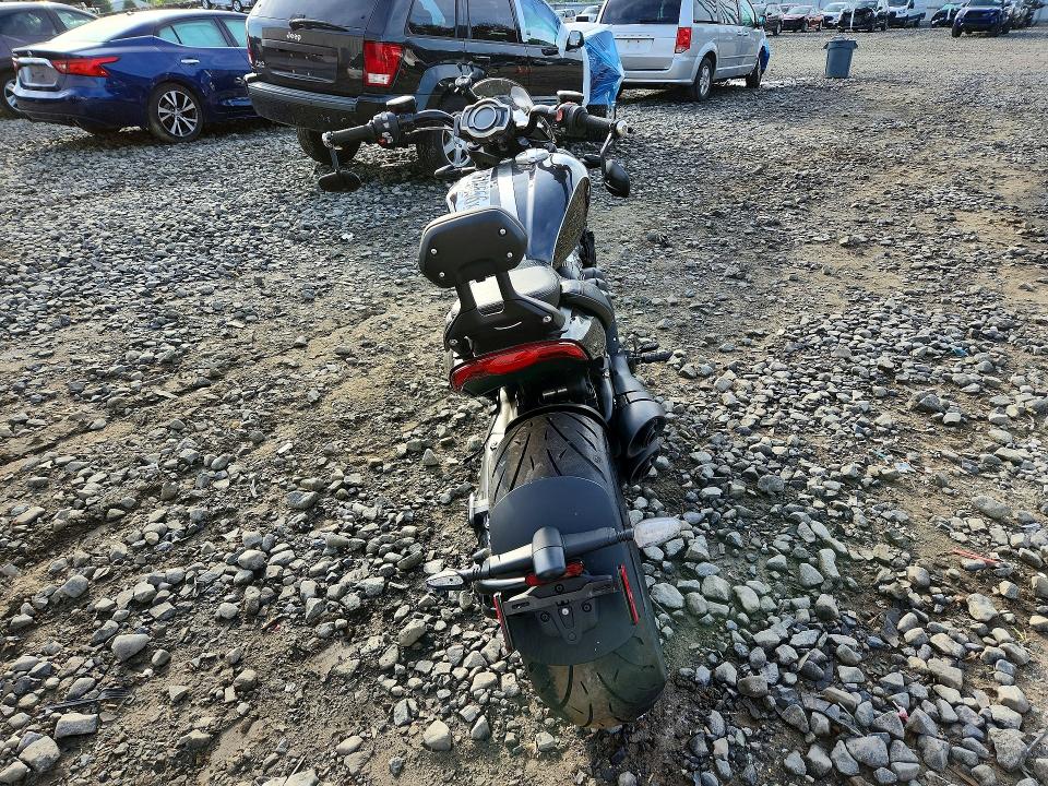 2026 Triumph motorcycle Rocket VIN SMTY1BJT2TTCM2087 COPART salvage auction — SIDE, NJ - CERT OF TITLE-SALVAGE, sold $2,100 on 2026-07-30 (photo 4)