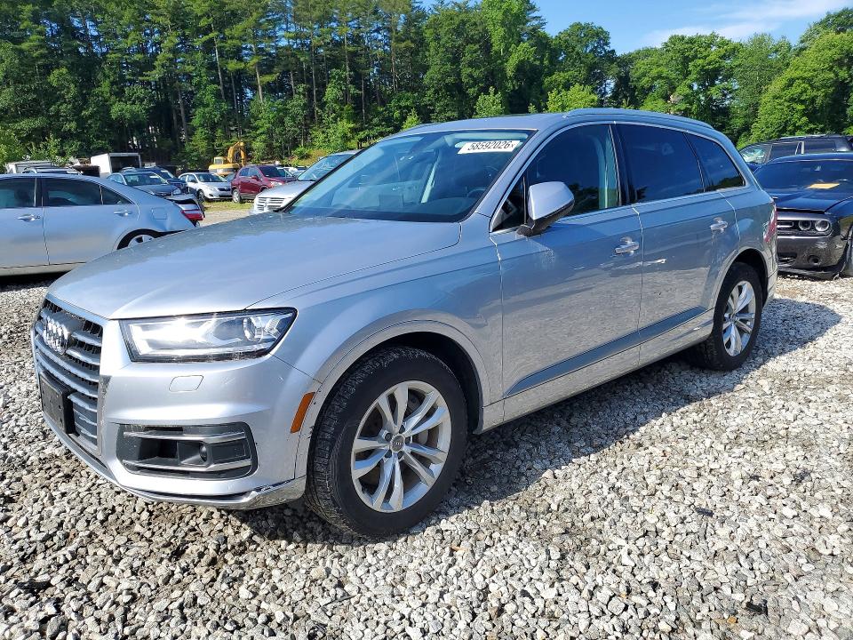 2018 Audi Q7 VIN WA1LABF73JD048946 — COPART salvage auction photo