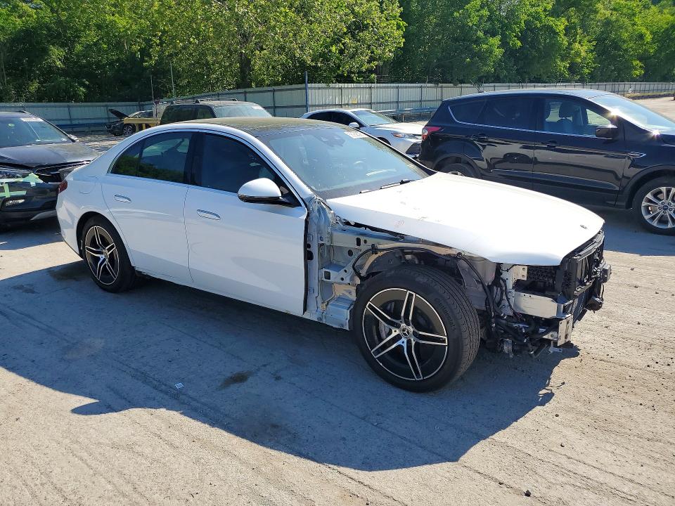 2025 Mercedes-benz E-klasse VIN W1KLF6BB3SA120312 COPART salvage auction — FRONT END, Pa - Certificate Of Salvage, sold $36,250 on 2026-07-09 (photo 4)