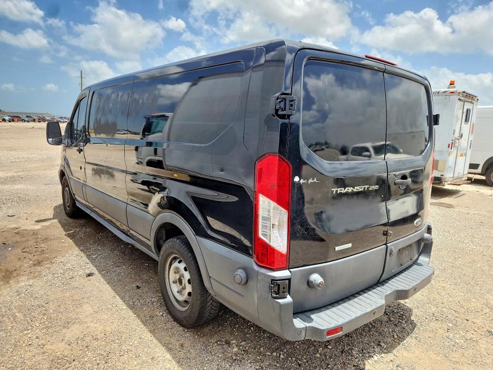 2016 Ford Transit VIN 1FTYR2YG5GKB48665 COPART salvage auction — MINOR DENT/SCRATCHES, TX - CERTIFICATE OF TITLE, sold $1,000 on 2026-07-09 (photo 2)