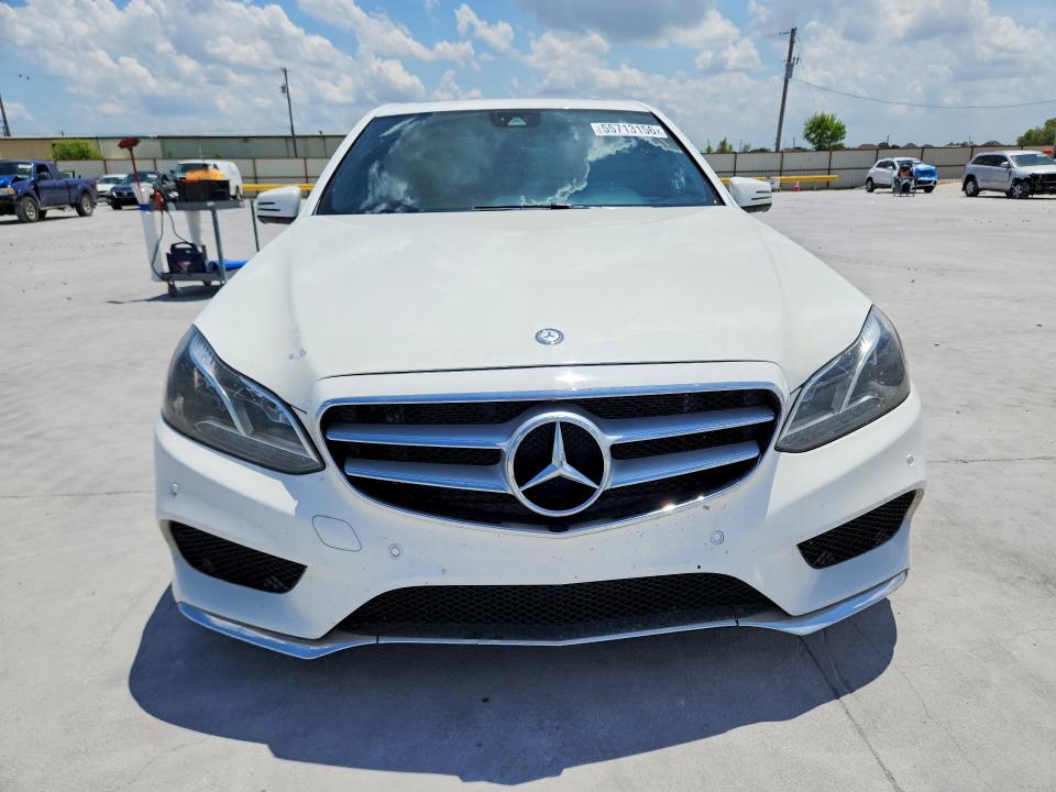 2016 Mercedes-benz E-class VIN WDDHF5KB0GB250856 COPART salvage auction — WATER/FLOOD, Tx - Salvage Title-Flood Damage, sold $1,900 on 2026-07-31 (photo 5)