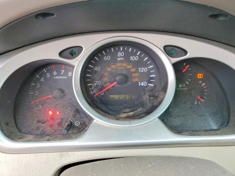 2004 Toyota Highlander VIN JTEEP21A740029243 COPART salvage auction — SIDE, VA - CERT OF TITLE - SALVAGE, sold $425 on 2026-07-24 (photo 9)