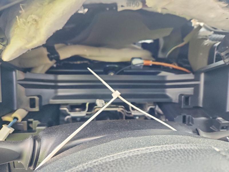 2018 Toyota Rav 4 VIN JTMRFREV0JD235295 COPART salvage auction — MECHANICAL, Ma - Cert Of Title-Salvage, sold $3,100 on 2026-07-21 (photo 9)