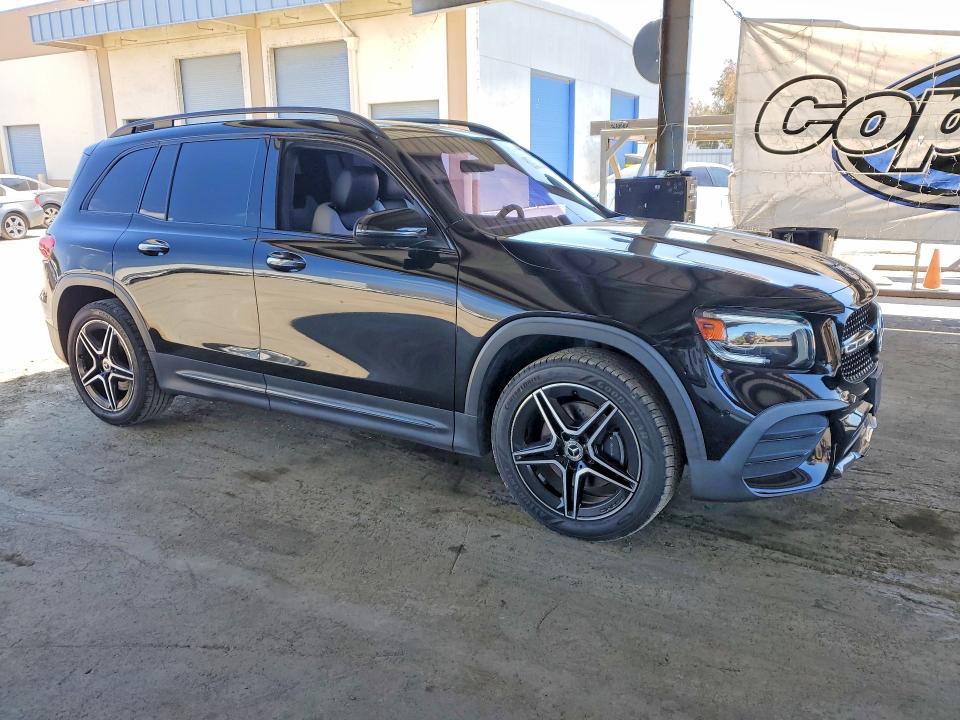 2020 Mercedes-benz Glb-class VIN W1N4M4HB7LW041965 COPART salvage auction — REAR END, CA - DIS/DLR/EXP ONLY CLEAN TITLE, sold $13,300 on 2026-07-28 (photo 4)