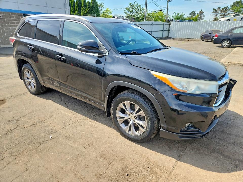 2015 Toyota VIN 5TDJKRFH6FS203948 COPART salvage auction — FRONT END, Ct - Cert Of Title-Salvage, sold $5,700 on 2026-07-31 (photo 4)
