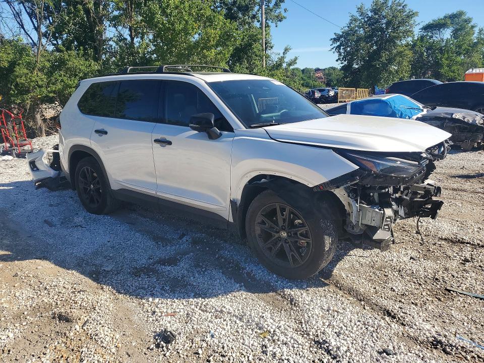 2025 Toyota Highlander VIN 5TDACAB5XSS038684 COPART salvage auction — FRONT END, Md - Cert Of Salvage > 75% Damage, sold $27,250 on 2026-07-28 (photo 4)