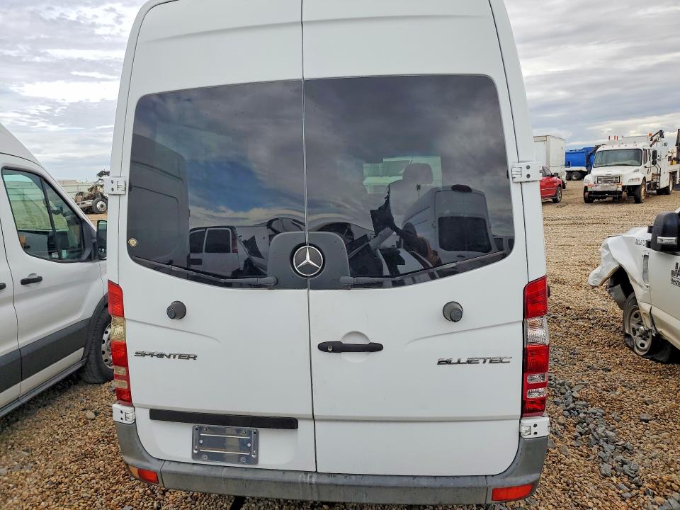2014 Mercedes-benz VIN WDZPE7DC4E5830083 COPART salvage auction — FRONT END, Tx - Salvage Vehicle Title, sold $3,550 on 2026-07-22 (photo 6)