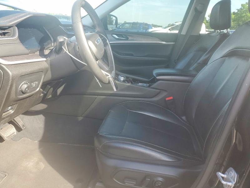 2023 Jeep Grand cherokee l VIN 1C4RJKBG7P8782335 COPART salvage auction — NORMAL WEAR, MO - CERTIFICATE OF TITLE, sold $18,200 on 2026-07-16 (photo 7)