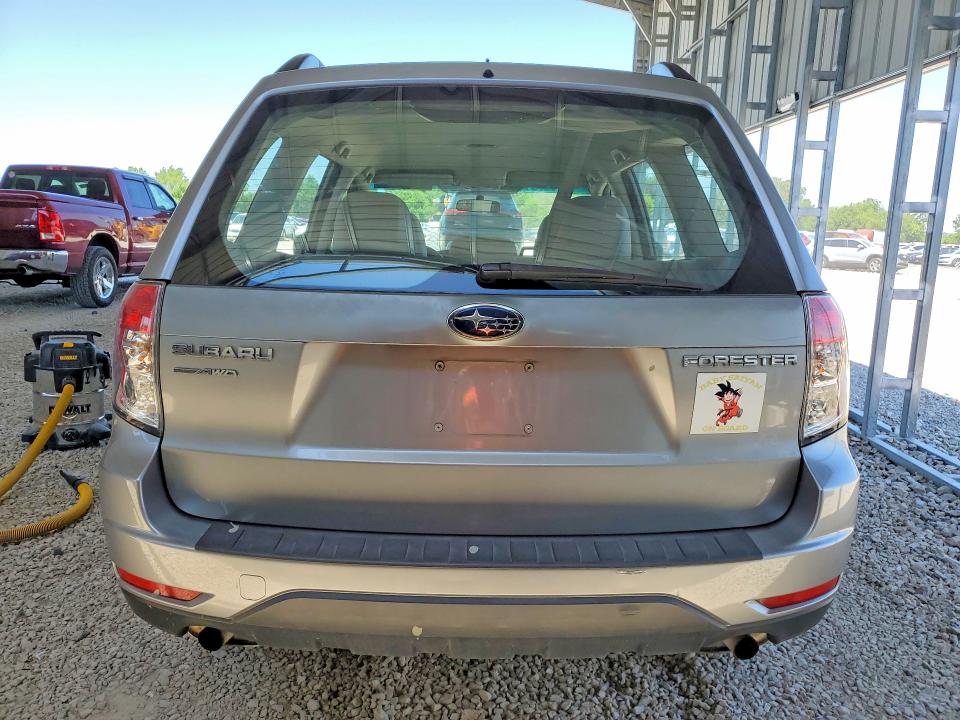 2011 Subaru Forester VIN JF2SHBBC7BH746276 COPART salvage auction — HAIL, Wv - Salvage Certificate, sold $775 on 2026-07-27 (photo 6)
