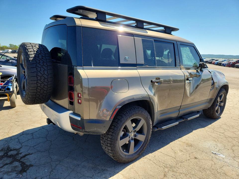 2024 Land rover Defender VIN SALEJ7EX3R2284574 COPART salvage auction — SIDE, Pa - Certificate Of Salvage, sold $5,100 on 2026-07-31 (photo 3)