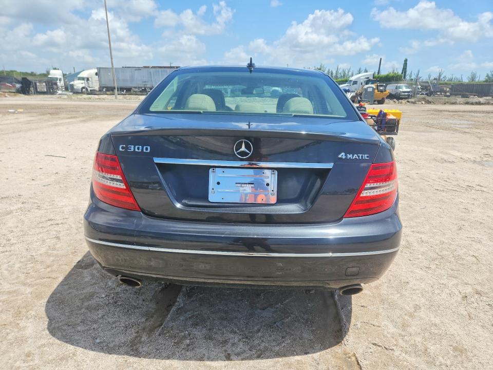 2013 Mercedes-benz VIN WDDGF8AB2DR263285 COPART salvage auction — MINOR DENT/SCRATCHES, Fl - Certificate Of Title, sold $1,450 on 2026-07-14 (photo 6)
