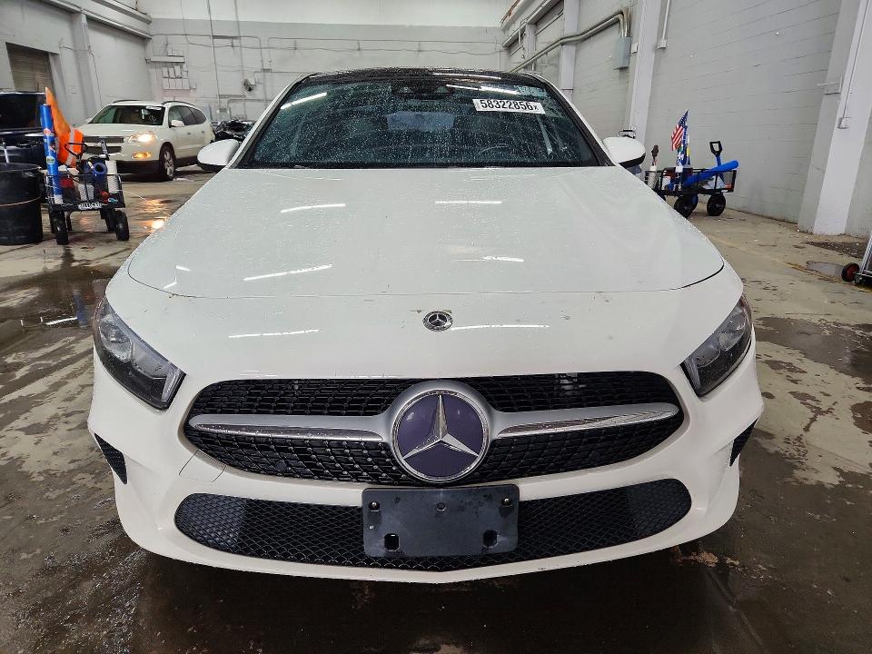 2019 Mercedes-benz VIN WDD3G4FB0KW000658 COPART salvage auction — FRONT END, Fl - Certificate Of Title, sold $6,500 on 2026-07-29 (photo 5)