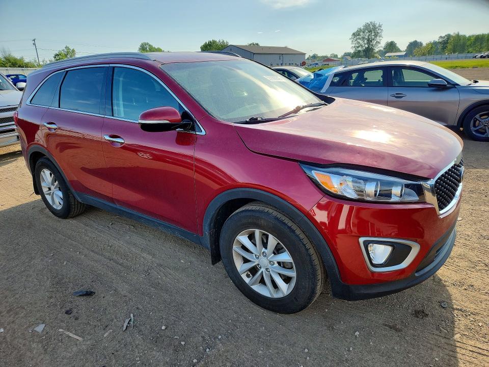 2018 Kia Sorento VIN 5XYPG4A35JG358796 COPART salvage auction — HAIL, OH - CERT OF TITLE-SALVAGE, sold $4,150 on 2026-07-02 (photo 4)