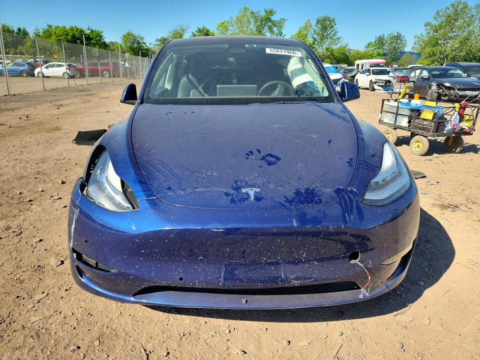2021 Tesla Model y VIN 5YJYGDEE3MF266226 COPART salvage auction — SIDE, Salvage Title, sold $2,300 on 2026-07-20 (photo 5)