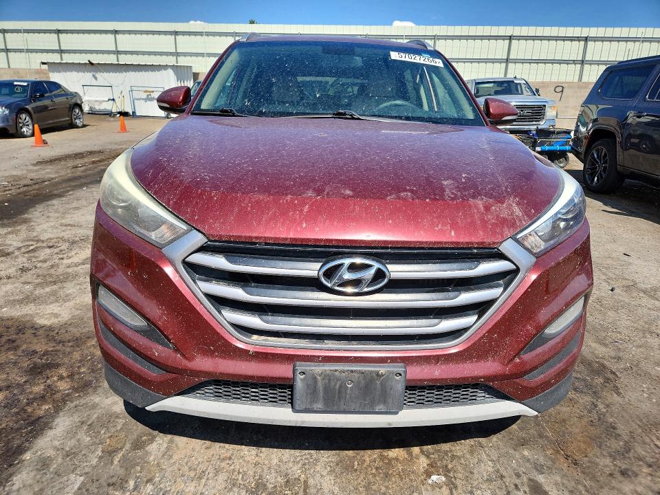 2017 Hyundai VIN KM8J3CA26HU381835 COPART salvage auction — MINOR DENT/SCRATCHES, Co - Certificate Of Title, sold $1,850 on 2026-07-21 (photo 5)
