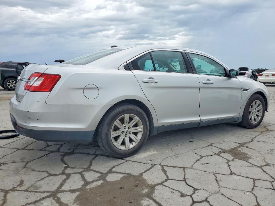 2011 Ford Taurus VIN 1FAHP2DW5BG134916 COPART salvage auction — MECHANICAL, Tn - Certificate Of Title (P), sold $1,000 on 2026-07-08 (photo 3)