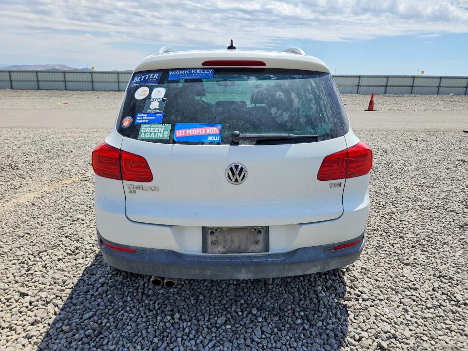 2016 Volkswagen Tiguan VIN WVGAV7AX8GW591644 COPART salvage auction — FRONT END, Nv - Salvage Title, sold $2,650 on 2026-08-13 (photo 6)