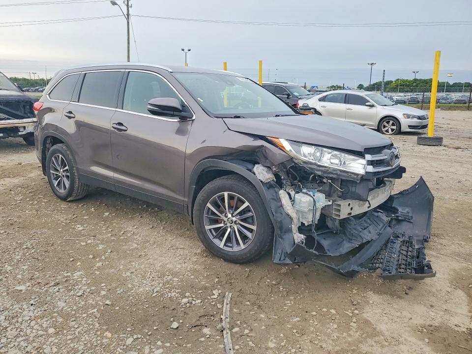 2019 Toyota Highlander VIN 5TDJZRFH5KS942086 COPART salvage auction — FRONT END, In - Cert Of Title-Salvage Title, sold $10,700 on 2026-07-24 (photo 4)