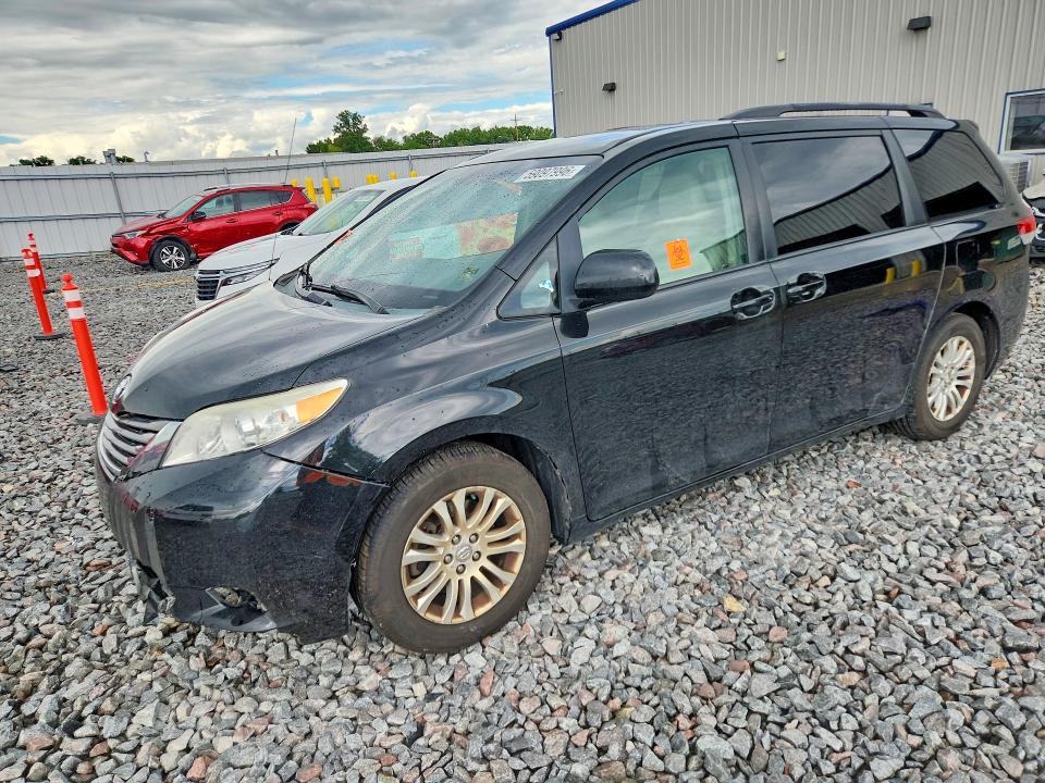 2012 Toyota Sienna VIN 5TDYK3DC5CS273732 COPART salvage auction — WATER/FLOOD, Wi - Certificate Of Title, sold $800 on 2026-07-13 (photo 1)