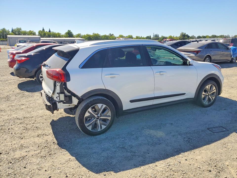 2022 Kia Niro VIN KNDCE3LG6N5147622 COPART salvage auction — REAR END, Ca - Dis/Dlr/Exp Only Clean Title, sold $6,900 on 2026-07-16 (photo 3)