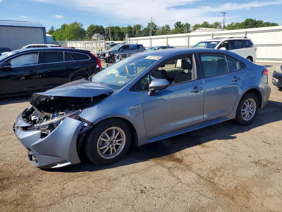 2020 Toyota Corolla VIN JTDEBRBE8LJ023781 COPART salvage auction — FRONT END, PA - CERTIFICATE OF SALVAGE, sold $1,750 on 2026-07-31 (photo 1)