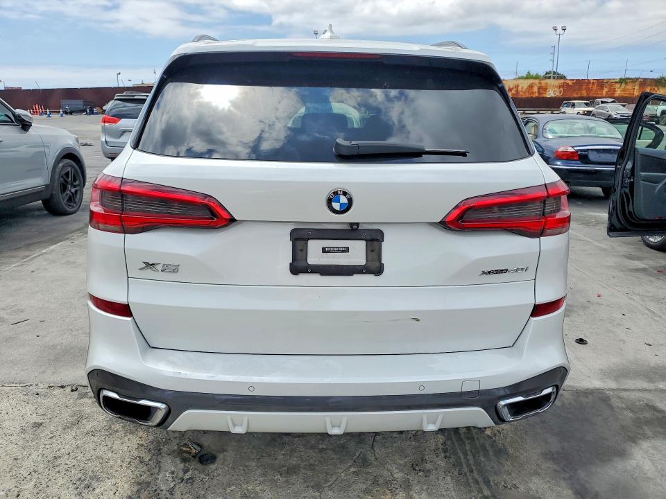 2019 BMW X5 VIN 5UXCR6C55KLL35669 COPART salvage auction — REAR END, Ca - Salvage Certificate, sold $20,700 on 2026-07-10 (photo 6)