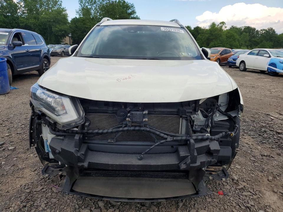 2019 Nissan Rogue VIN JN8AT2MT6KW250293 COPART salvage auction — VANDALISM, Pa - Certificate Of Salvage, sold $1,800 on 2026-07-13 (photo 5)