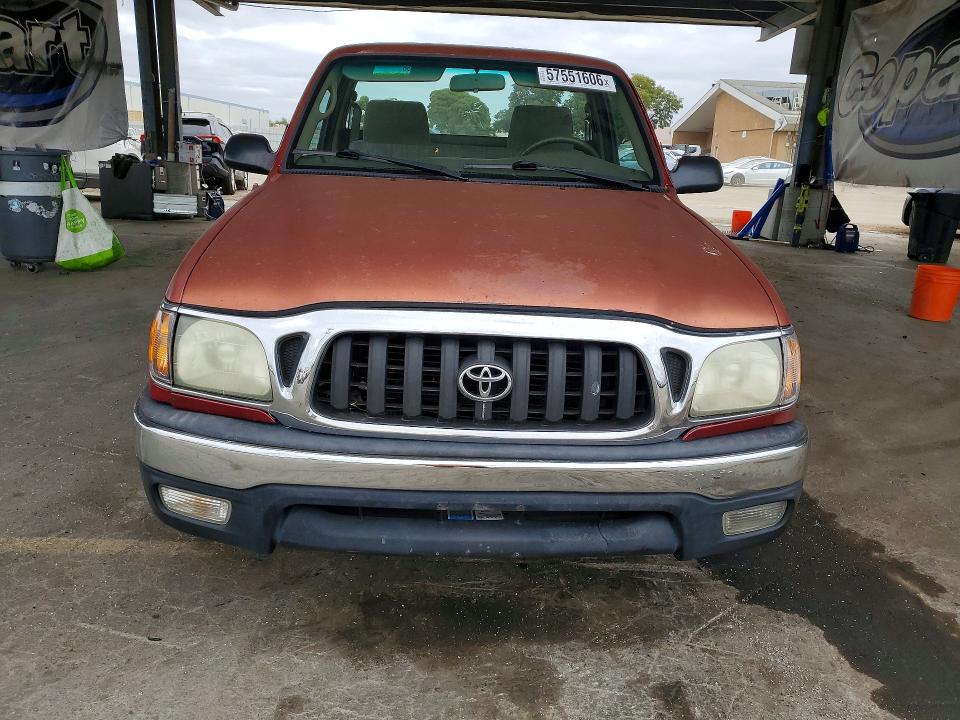 2001 Toyota Tacoma VIN 5TENL42NX1Z852869 COPART salvage auction — REAR END, Ca - Salvage Certificate, sold $3,800 on 2026-07-07 (photo 5)