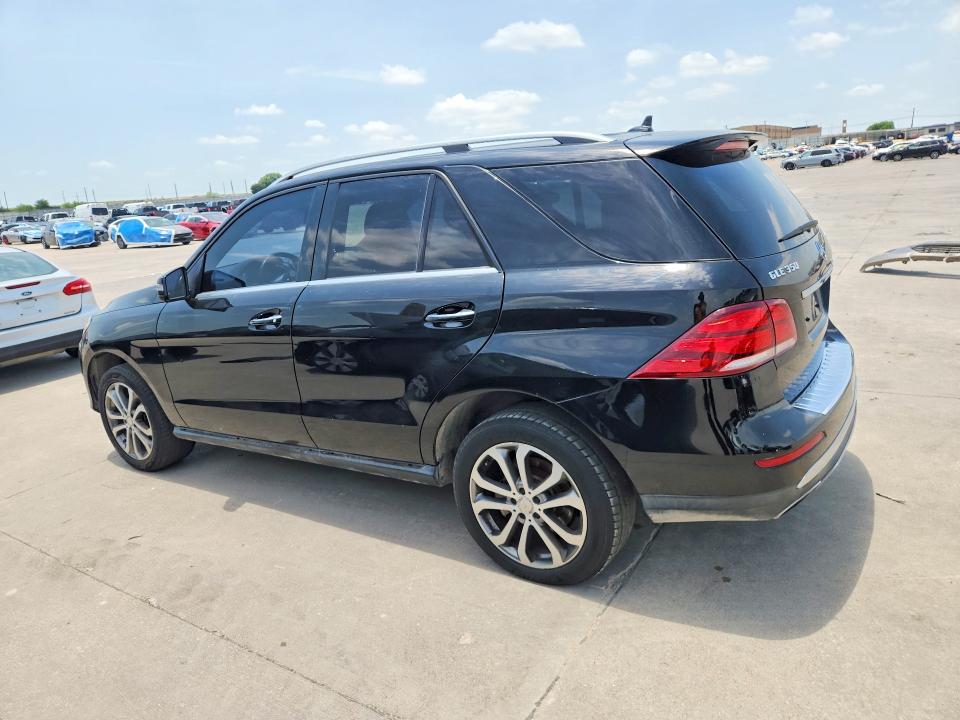 2016 Mercedes-benz VIN 4JGDA5HB0GA727074 COPART salvage auction — NORMAL WEAR, Tx - Certificate Of Title (P), sold $10,100 on 2026-07-23 (photo 2)