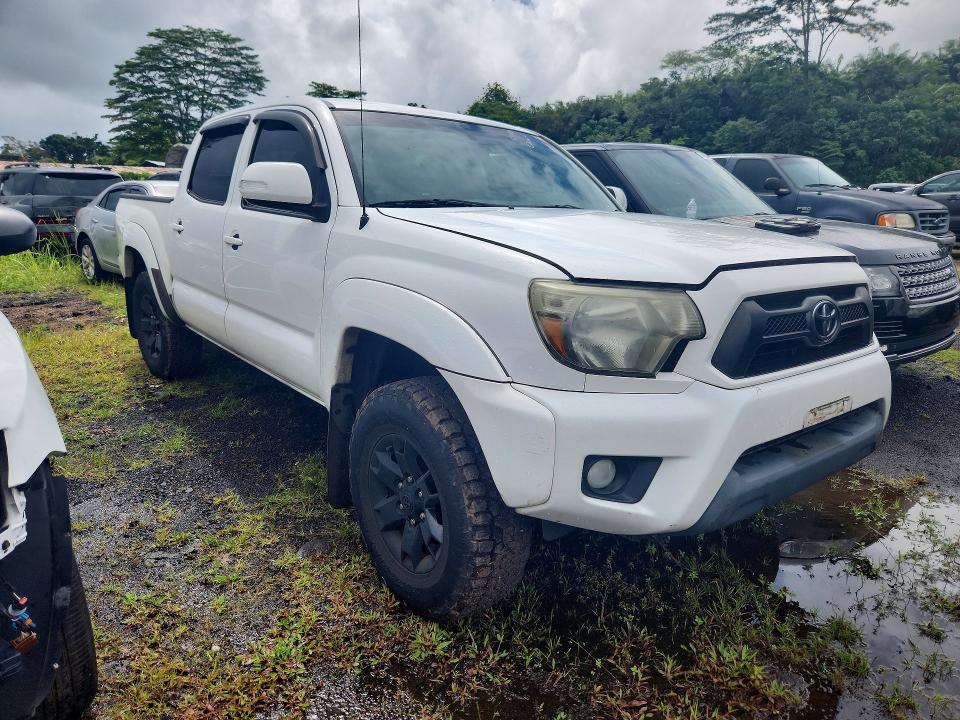 2015 Toyota Tacoma VIN 5TFLU4EN4FX135107 COPART salvage auction — UNDERCARRIAGE, Hi - Certificate Of Salvage, sold $6,300 on 2026-07-27 (photo 4)