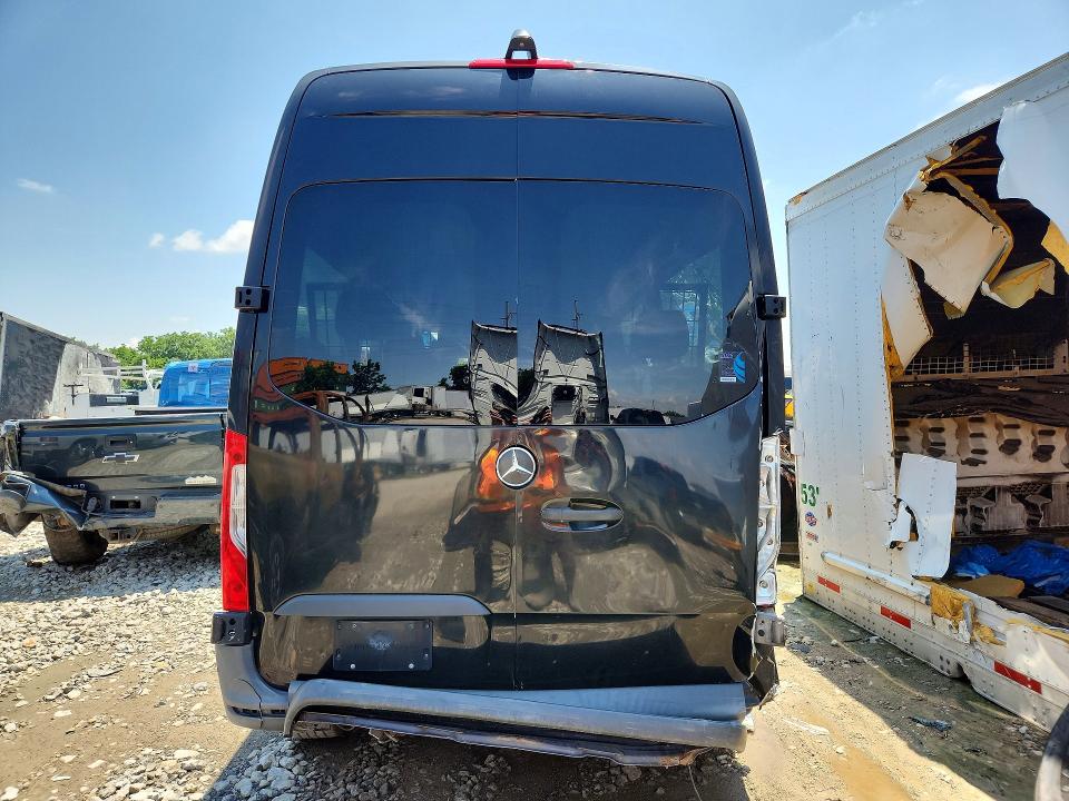 2019 Mercedes-benz Sprinter VIN WDZPF0CD9KP020883 COPART salvage auction — ROLLOVER, Oh - Cert Of Title-Salvage, sold $3,250 on 2026-07-11 (photo 6)