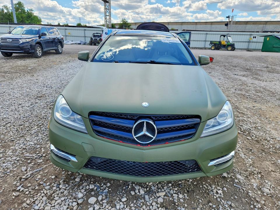 2014 Mercedes-benz C-klasse VIN WDDGJ8JB7EG292681 COPART salvage auction — FRONT END, Oh - Certificate Of Title (P), sold $6,800 on 2026-07-07 (photo 5)