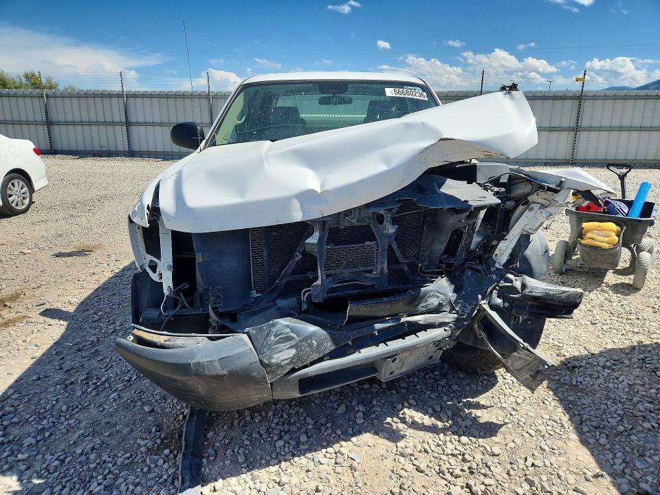 2012 Chevrolet Silverado VIN 3GCPKPEA4CG136778 COPART salvage auction — FRONT END, Ut - Salvage Certificate, sold $475 on 2026-07-02 (photo 5)