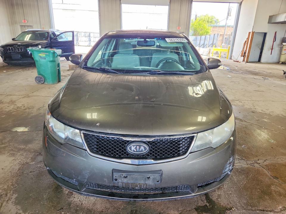 2010 Kia Forte VIN KNAFU4A20A5275231 COPART salvage auction — HAIL, WI - JUNKED VEHICLE BILL OF SALE, sold $400 on 2026-07-27 (photo 5)