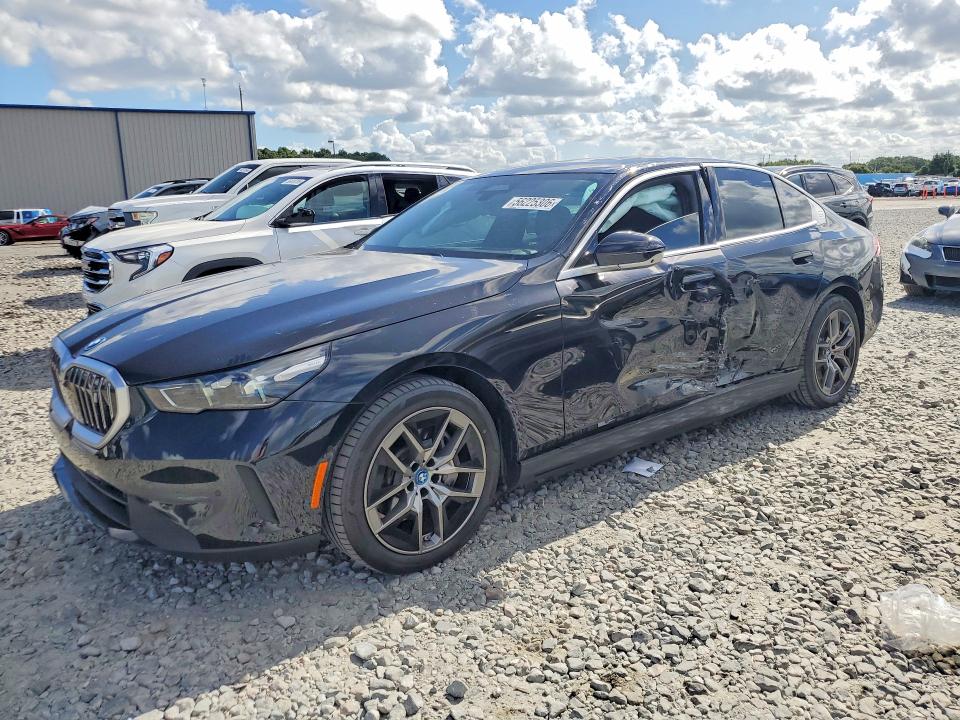 2025 BMW I5 VIN WBY33FK03SCT28498 — COPART salvage auction photo