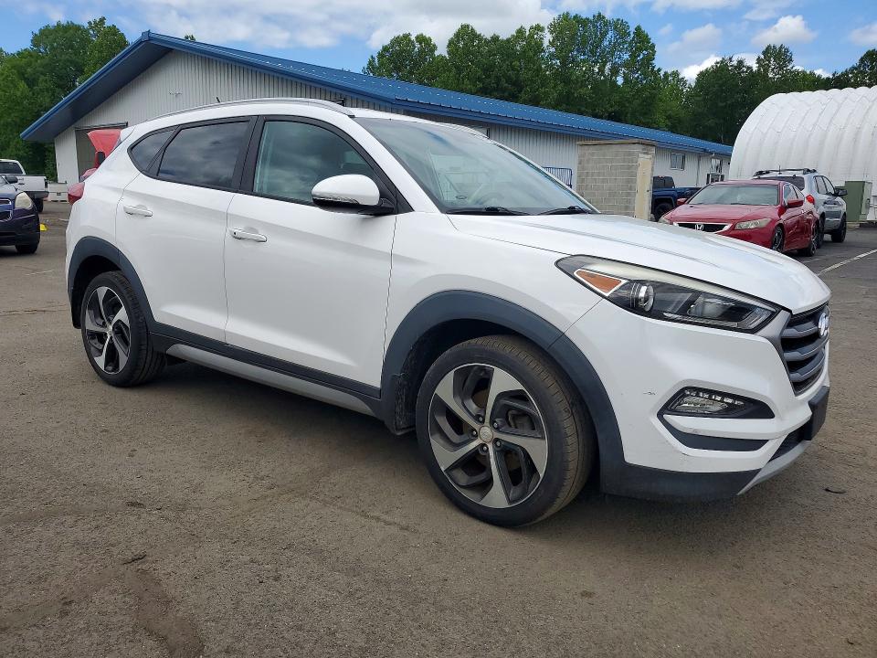 2017 Hyundai Tucson VIN KM8J33A21HU271100 COPART salvage auction — MECHANICAL, Wv - Certificate Of Title, sold $4,900 on 2026-07-21 (photo 4)