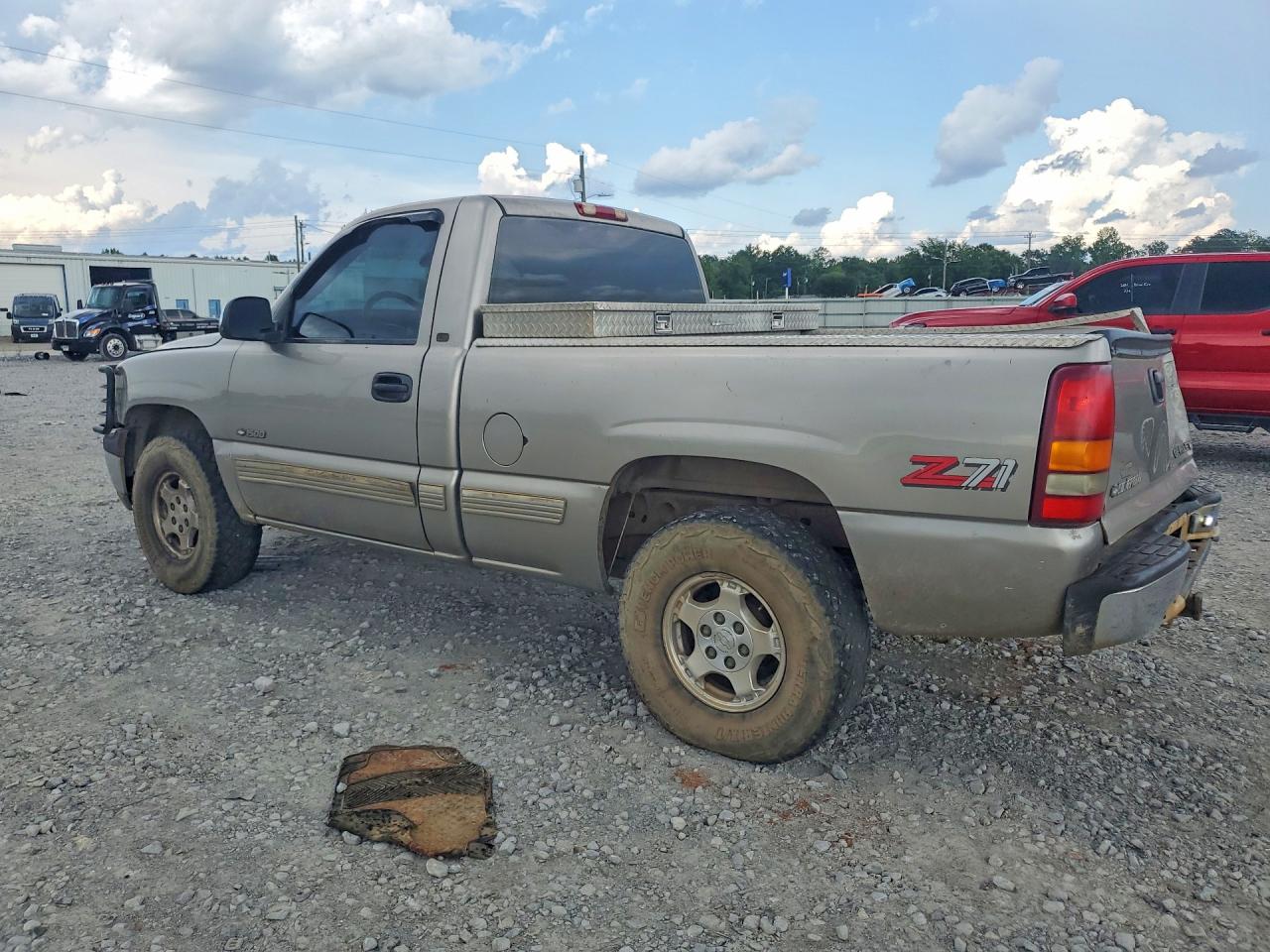 1999 Chevrolet Silverado VIN 1GCEK14T0XZ103516 COPART salvage auction — Rear End, AL - CERT OF TITLE-SALVAGE TITLE, sold $1,750 on 2026-06-25 (photo 2)