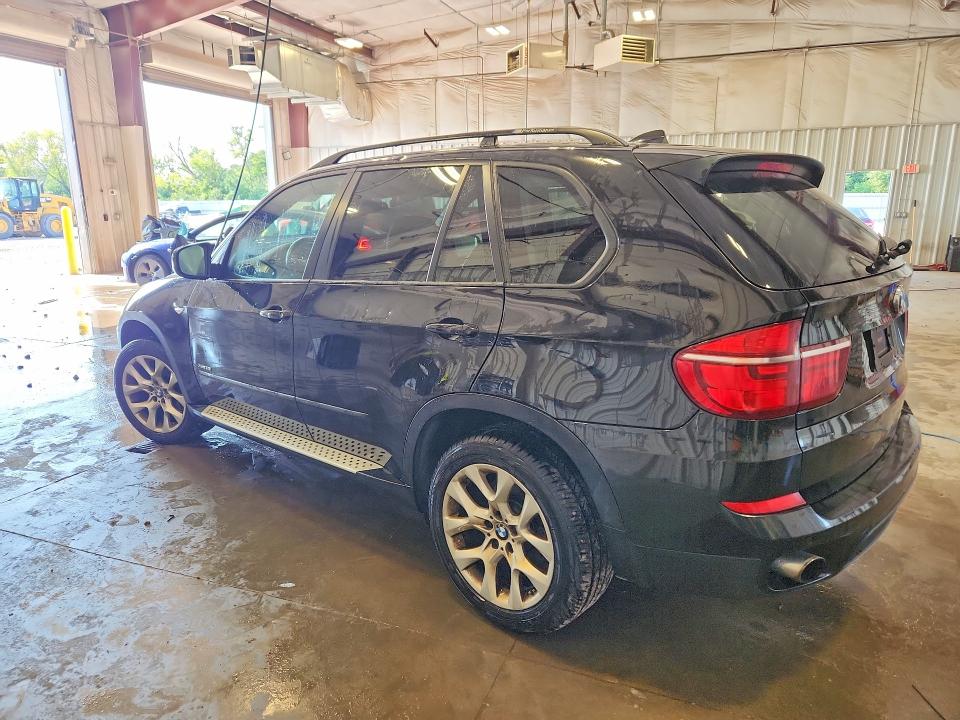 2012 BMW X5 VIN 5UXZV4C58CL987052 COPART salvage auction — HAIL, Wi - Junked Vehicle Bill Of Sale, sold $400 on 2026-07-20 (photo 2)
