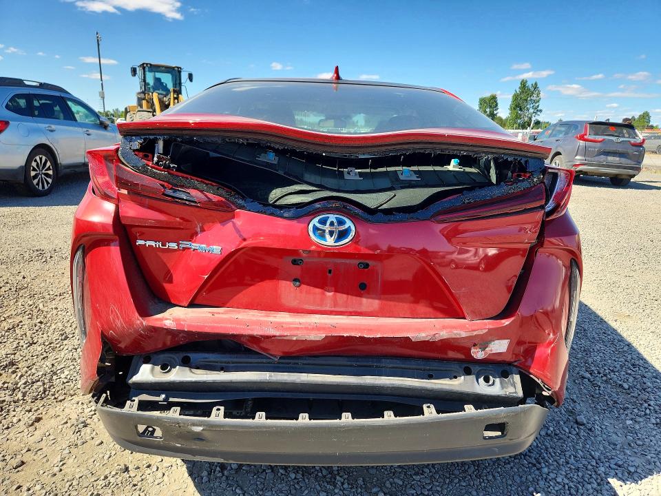 2017 Toyota Prius VIN JTDKARFP4H3030286 COPART salvage auction — REAR END, OR - SALVAGE TITLE CERTIFICATE, sold $5,300 on 2026-07-28 (photo 6)