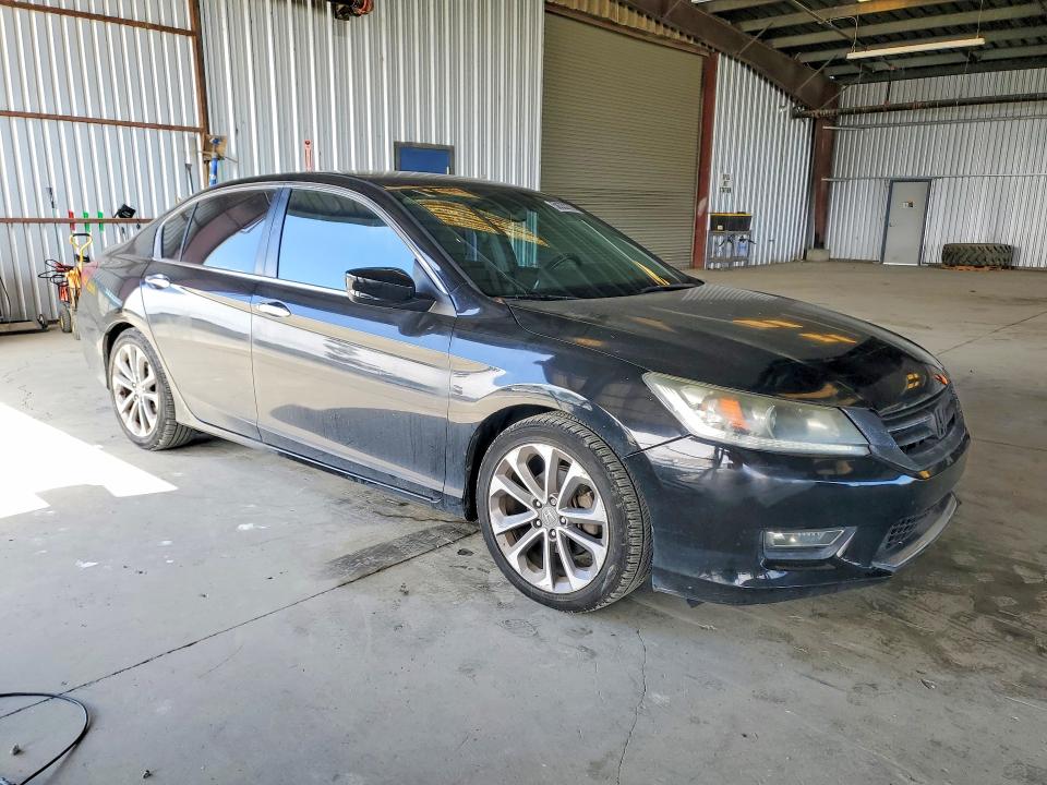 2013 Honda Accord VIN 1HGCR2F54DA159123 COPART salvage auction — VANDALISM, CA - SALVAGE CERTIFICATE, sold $2,550 on 2026-07-02 (photo 4)