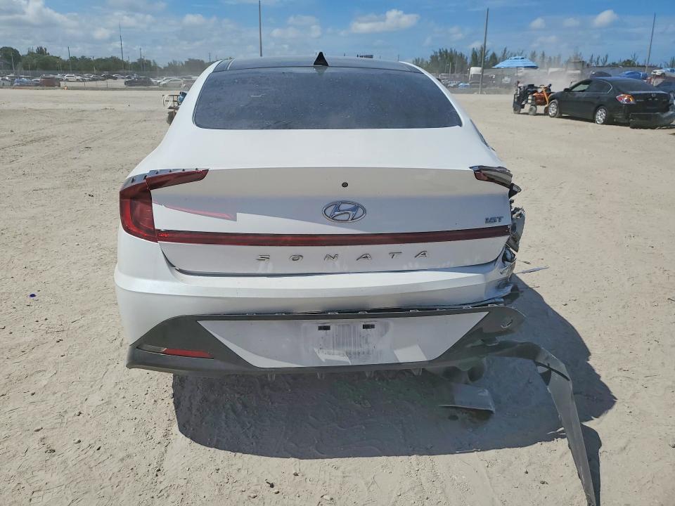2022 Hyundai Sonata VIN KMHL44J28NA240936 COPART salvage auction — REAR END, Fl - Cert Of Title Slvg Rebuildable, sold $4,100 on 2026-07-28 (photo 6)