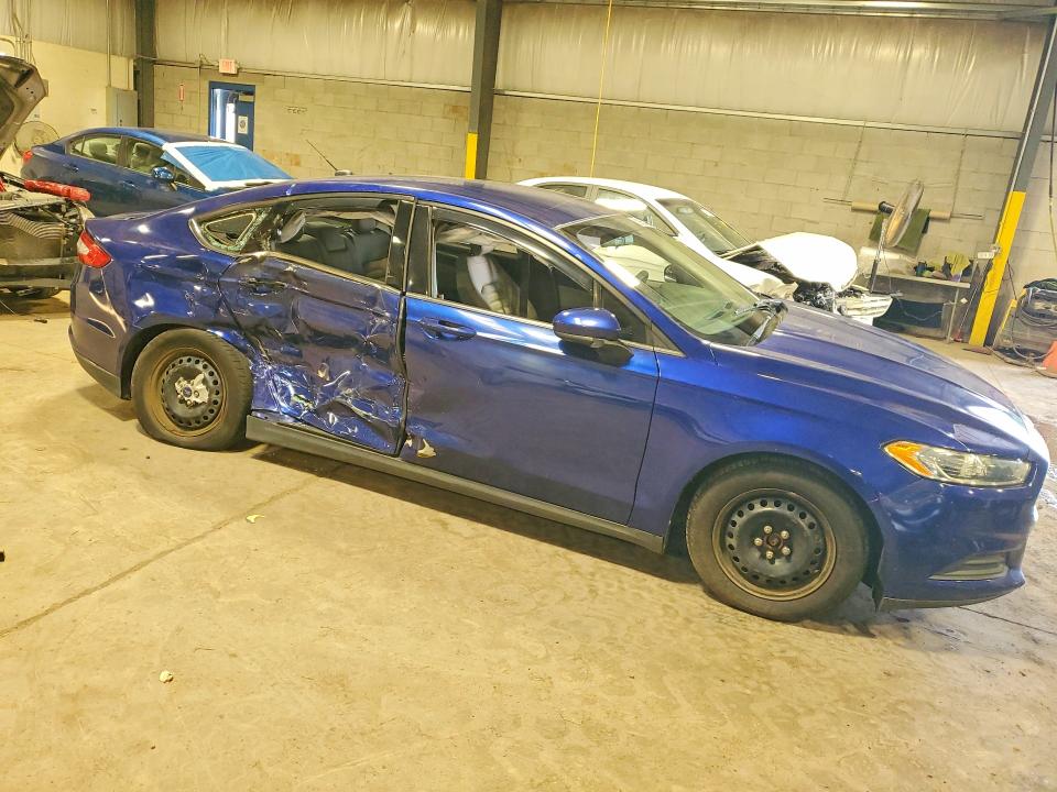 2013 Ford Fusion VIN 3FA6P0G73DR336102 COPART salvage auction — SIDE, PA - CERTIFICATE OF SALVAGE, sold $725 on 2026-07-09 (photo 4)