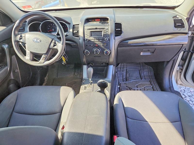 2013 Kia Sorento VIN 5XYKTDA62DG356511 COPART salvage auction — FRONT END, Mi - Dealer Only Clean Title, sold $525 on 2026-07-30 (photo 8)