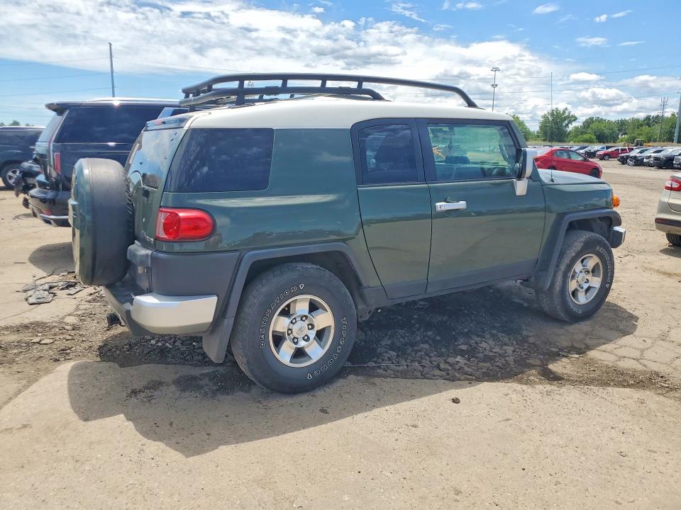 2010 Toyota Fj cruiser VIN JTEBU4BF1AK084644 COPART salvage auction — MINOR DENT/SCRATCHES, Mi - Certificate Of Title (P), sold $7,700 on 2026-07-10 (photo 3)