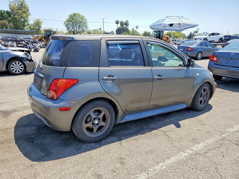 2005 Scion Xa VIN JTKKT624550091558 COPART salvage auction — FRONT END, CA - DIS/DLR/EXP APP FOR DUP CLEAN, sold $400 on 2026-07-24 (photo 3)