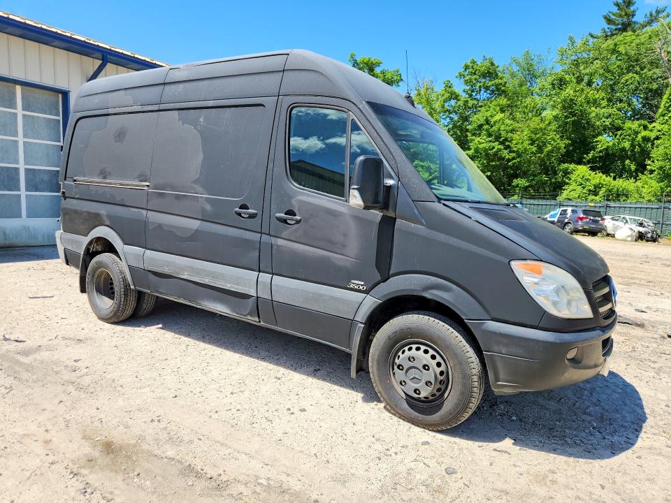2013 Mercedes-benz Sprinter VIN WD3PF0CC7D5739436 COPART salvage auction — SIDE, Nh - Certificate Of Title, sold $1,200 on 2026-07-08 (photo 4)