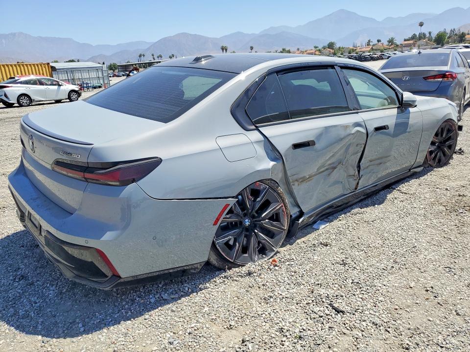 2025 BMW I7 VIN WBY43EJ00SCT29060 COPART salvage auction — SIDE, Ca - Salvage Certificate, sold $29,500 on 2026-07-08 (photo 3)