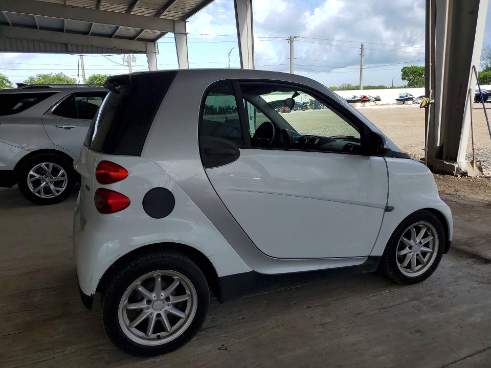 2009 Smart Fortwo VIN WMEEJ31X89K250881 COPART salvage auction — FRONT END, FL - CERT OF TITLE SLVG REBUILDABLE, sold $525 on 2026-07-08 (photo 3)