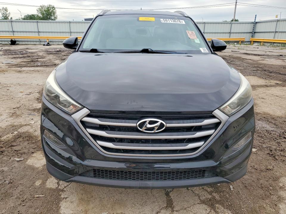 2017 Hyundai Tucson VIN KM8J33A41HU596721 COPART salvage auction — MINOR DENT/SCRATCHES, In - Certificate Of Title (P), sold $6,500 on 2026-07-29 (photo 5)